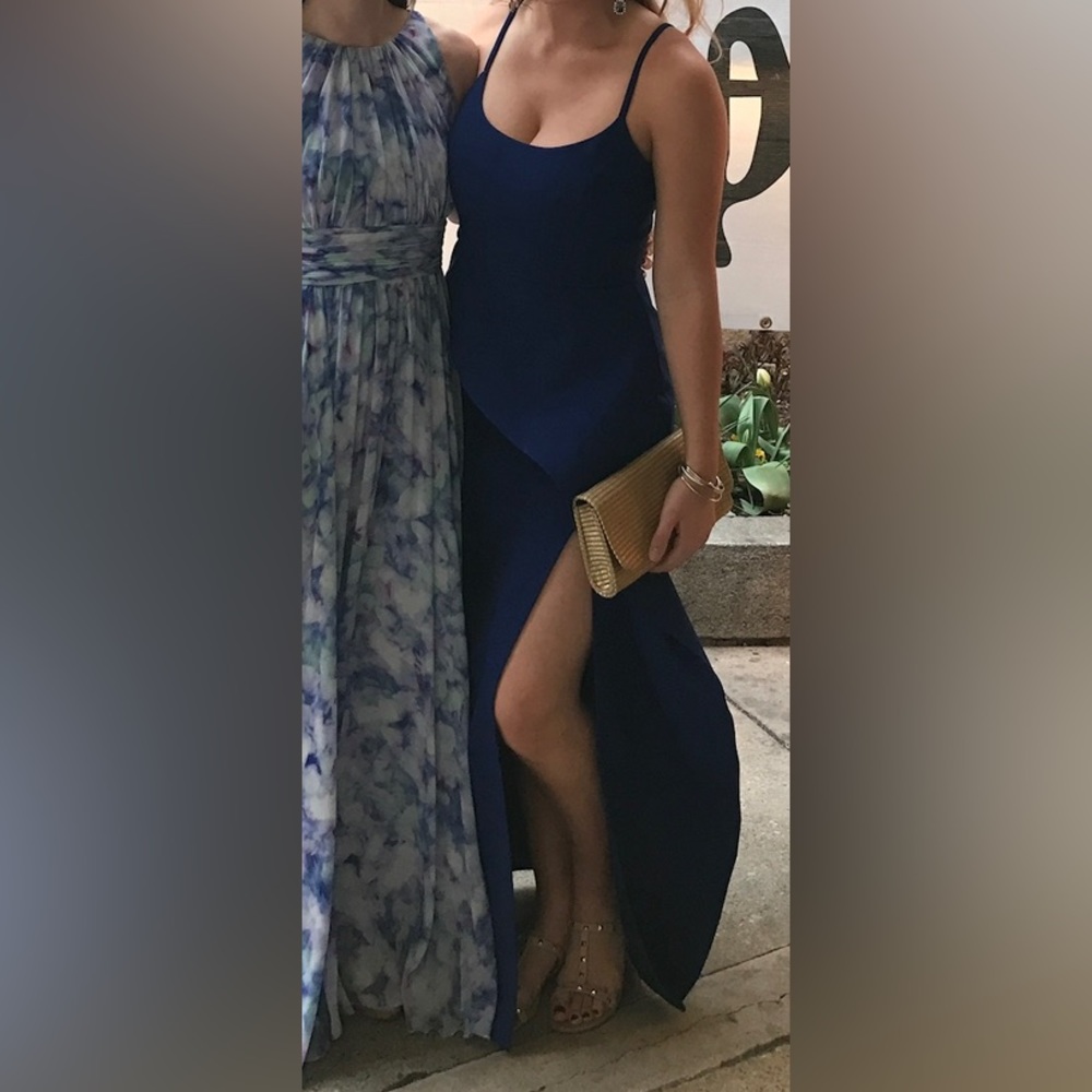 BCBG blue crepe structured dress - size 10, good for large chest